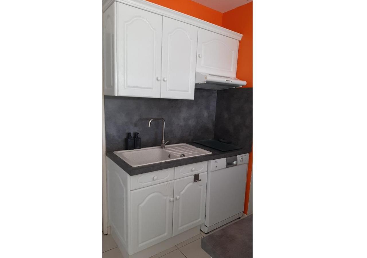 Appartement Cosy A Port Camargue Льо Гро-дю-Роа Екстериор снимка