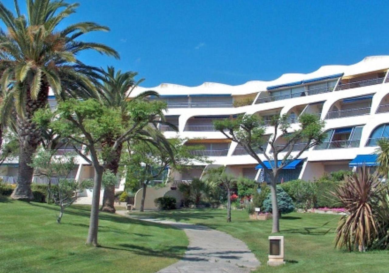 Appartement Cosy A Port Camargue Льо Гро-дю-Роа Екстериор снимка