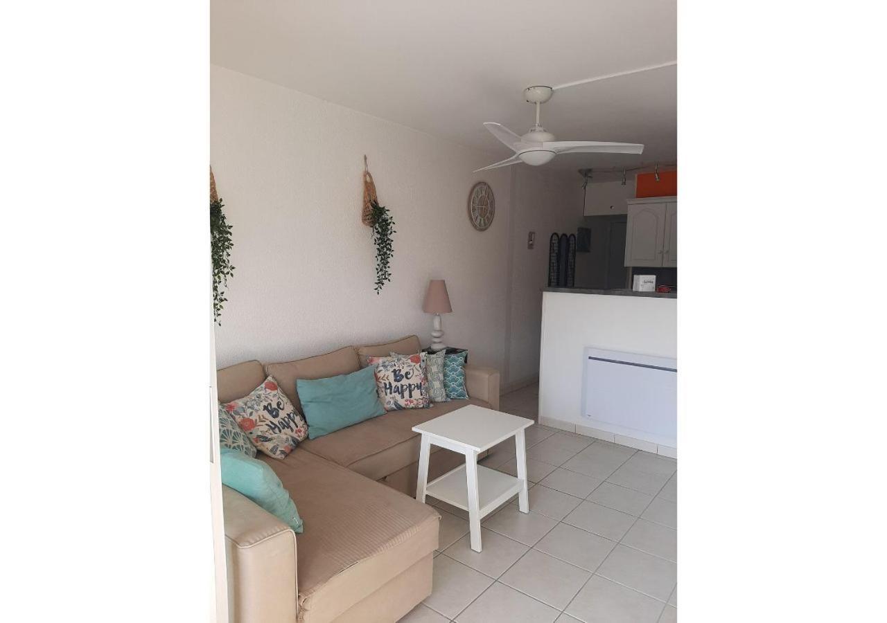 Appartement Cosy A Port Camargue Льо Гро-дю-Роа Екстериор снимка