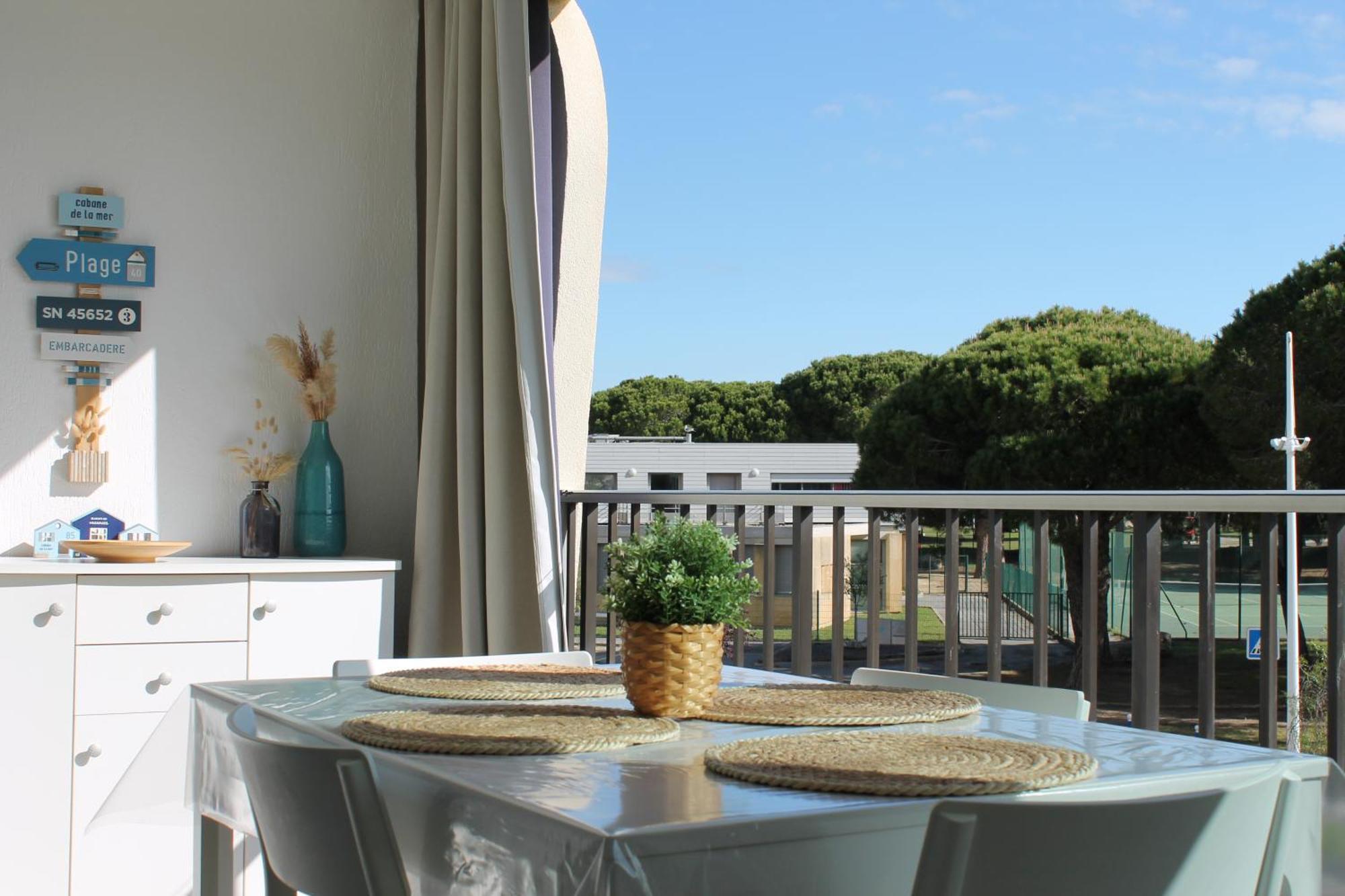 Appartement Cosy A Port Camargue Льо Гро-дю-Роа Екстериор снимка